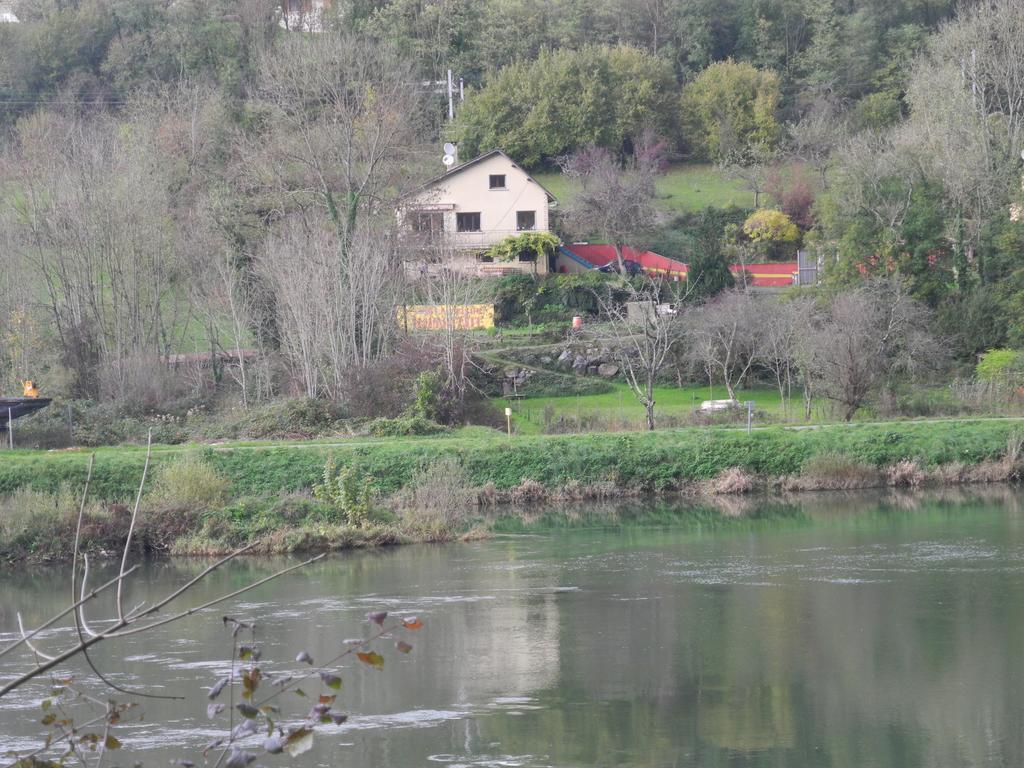 La Maison Imparfaite Fourbanne Exteriör bild